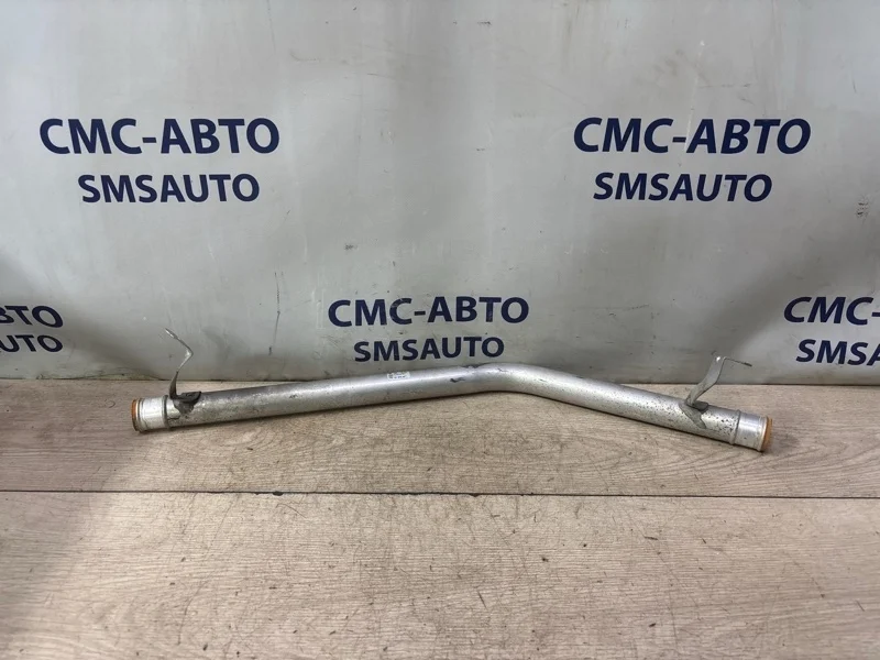 Патрубок охлаждения Volkswagen Touareg 2012 7P0121070AF NF CGR