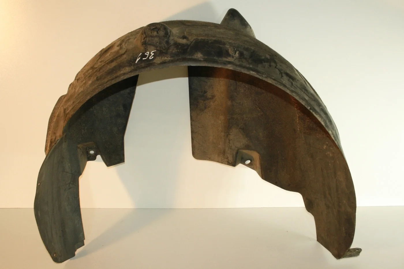 Подкрылок задний правый универсал Opel Astra J