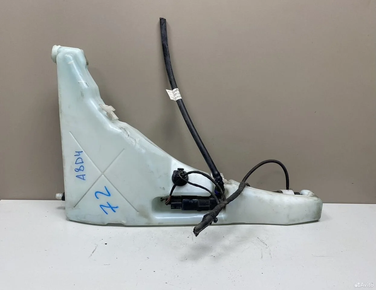 Бачок омывателя audi a8 d4 4h