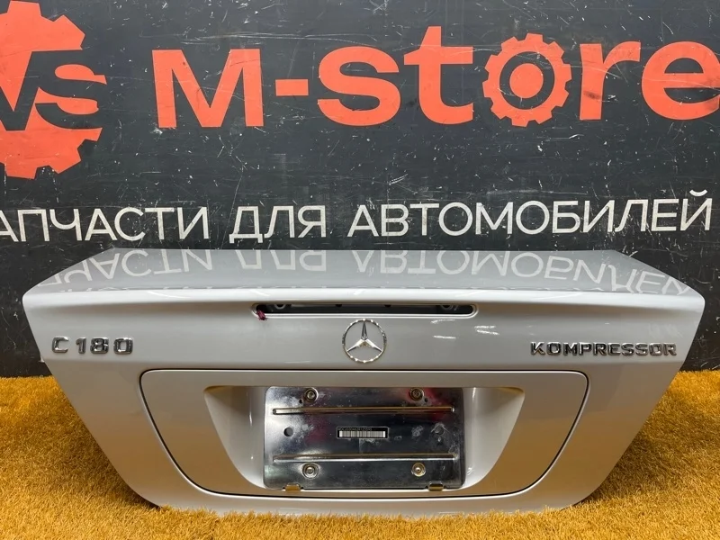 Крышка багажника Mercedes-Benz C-Class 2003 A2037500475 W203 271.946