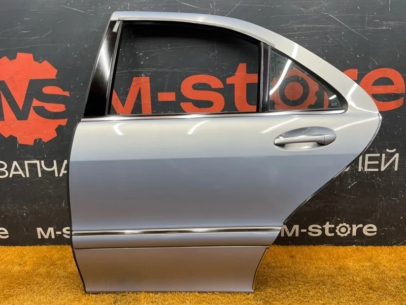 Дверь Mercedes-Benz S-Class 2001 A2207300105 W220 113.941, задняя левая