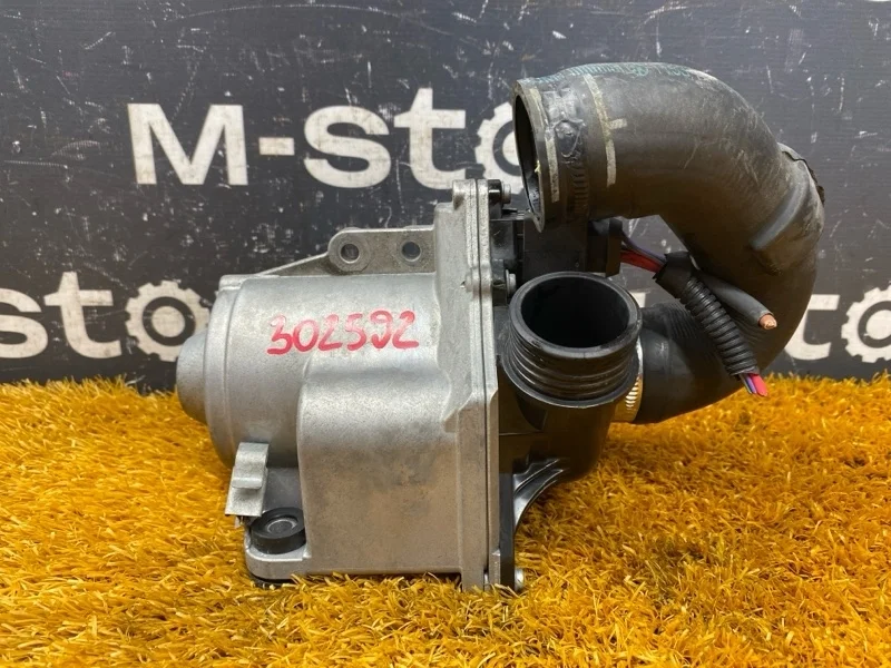 Помпа Bmw X5 2010 11515A05704 E70 N55B30A