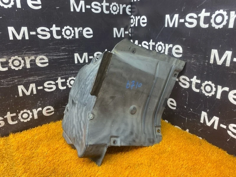 Подкрылок Mercedes-Benz C-Class 2004 A2038810323 W203 271.948, передний левый