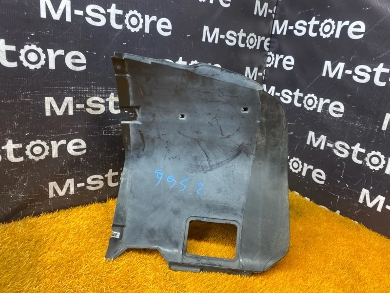 Подкрылок Bmw 3-Series 2004 51718193812 E46 N46B20A, передний правый