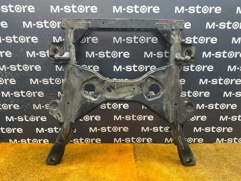 Балка поперечная (подрамник) Mercedes-Benz V-Class 2012 A6393302606 W639 272.978, передняя