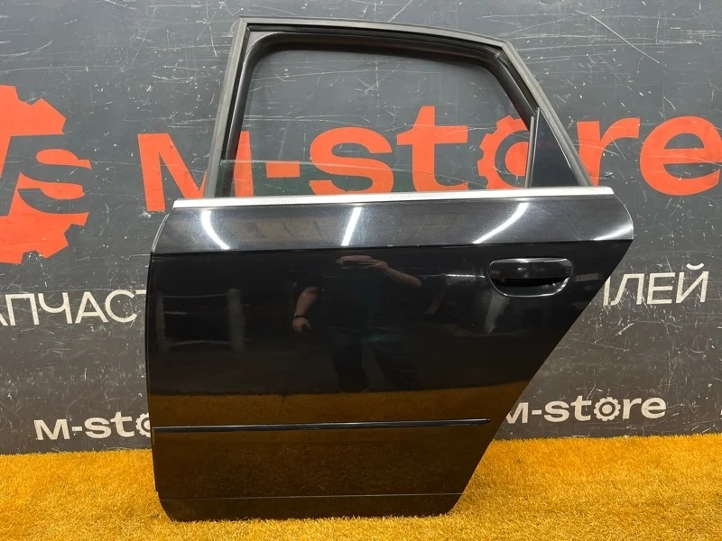 Дверь Audi A4 2007 8E0833051J B7/8E ALT, задняя левая
