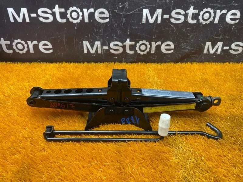 Домкрат Bmw X3 2008 71103403150 E83 N52B25A