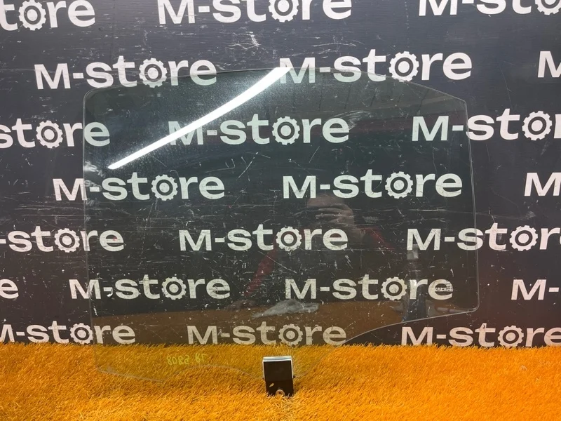 Стекло боковое Mercedes-Benz S-Class 2001 A2207300718 W220 113.941, заднее левое