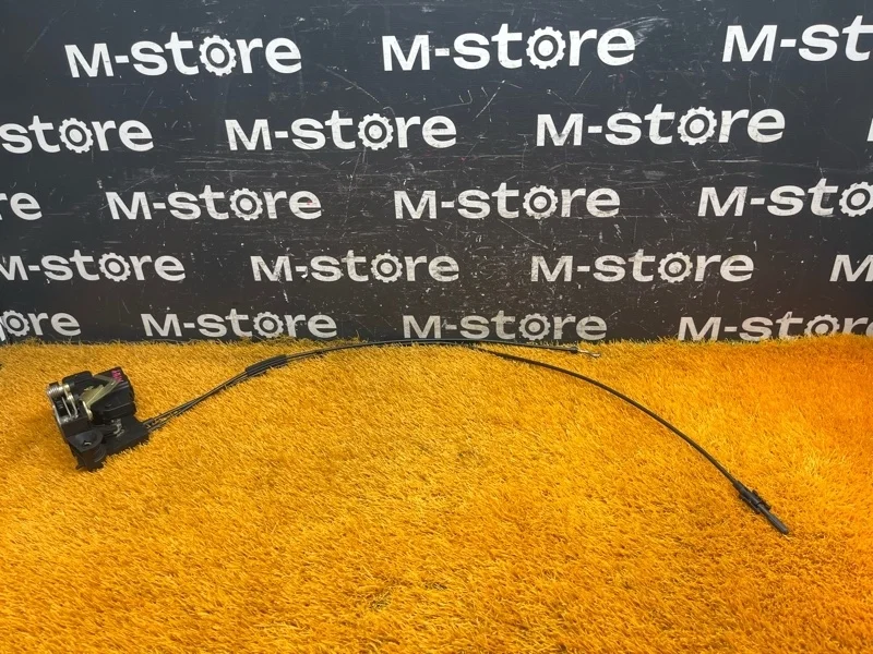 Замок двери Mercedes-Benz M-Class 2000 A1637302135 W163 112.942, задний левый