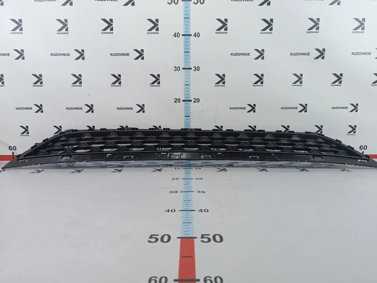 Решетка в бампер Hyundai Tucson 2015-2021 TL