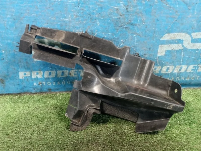 Дефлектор радиатора левый TOYOTA RAV4 КРОССОВЕР