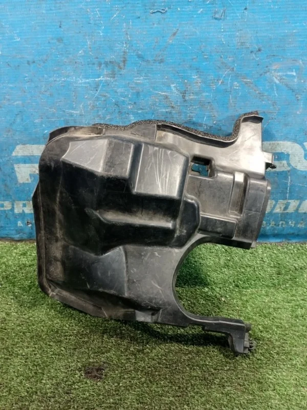 Дефлектор радиатора правый Lexus RX350 2015-2022