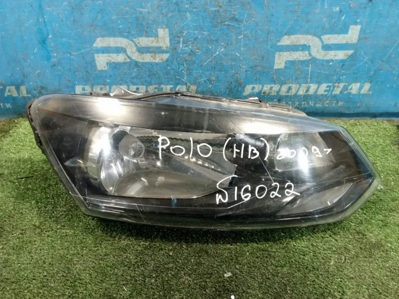 Фара передняя правая Volkswagen Polo HB CFNA