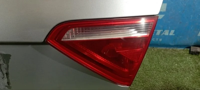 Фонарь внутренний задний правый Audi A5 8T CALA
