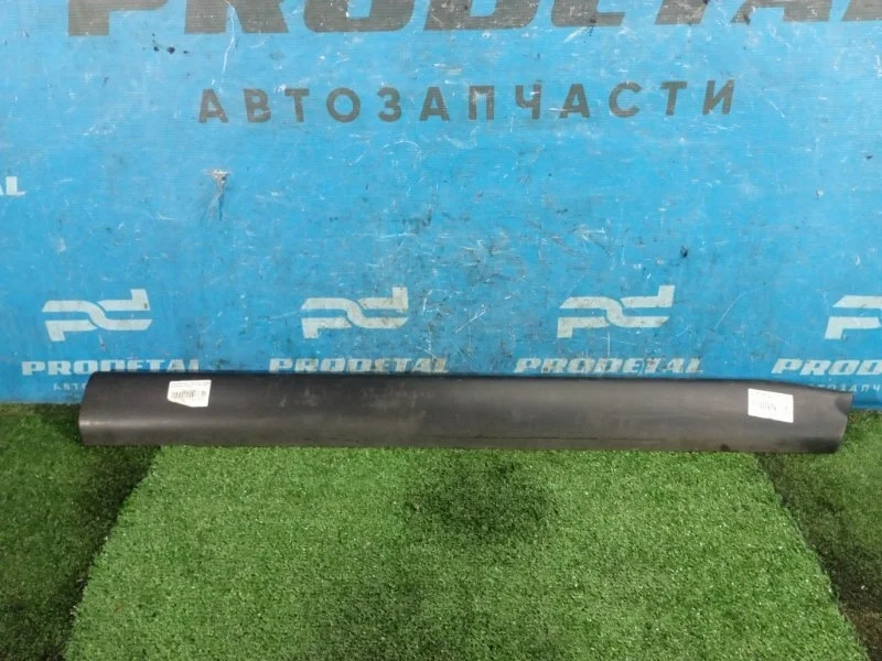 Молдинг двери передний правый Nissan X-Trail T31