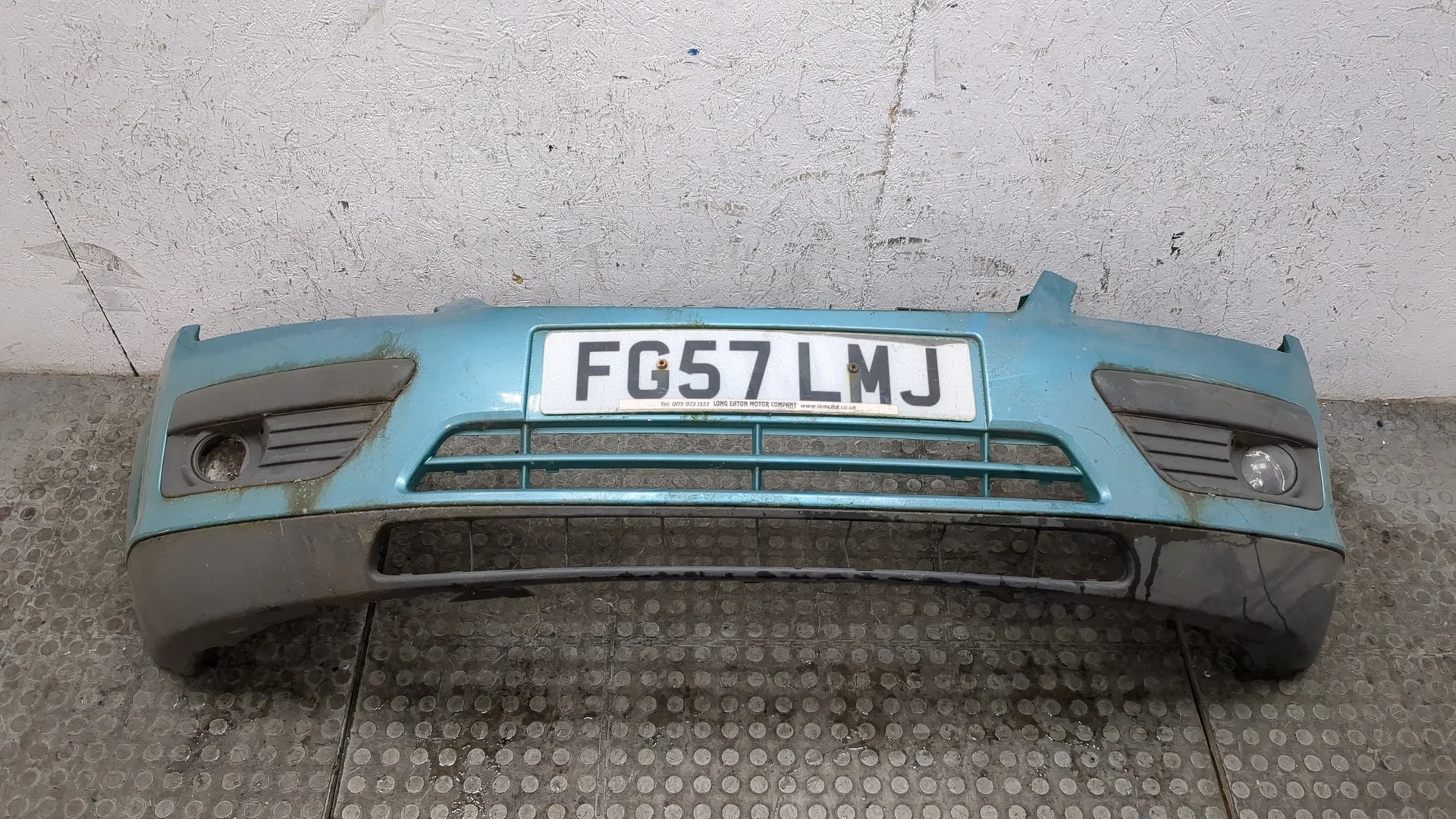 Бампер Ford Focus 2 2005-2008 КПП 5-ст.мех.(МКПП) HXDA, HXDB Бензин 1.6 л Инжектор