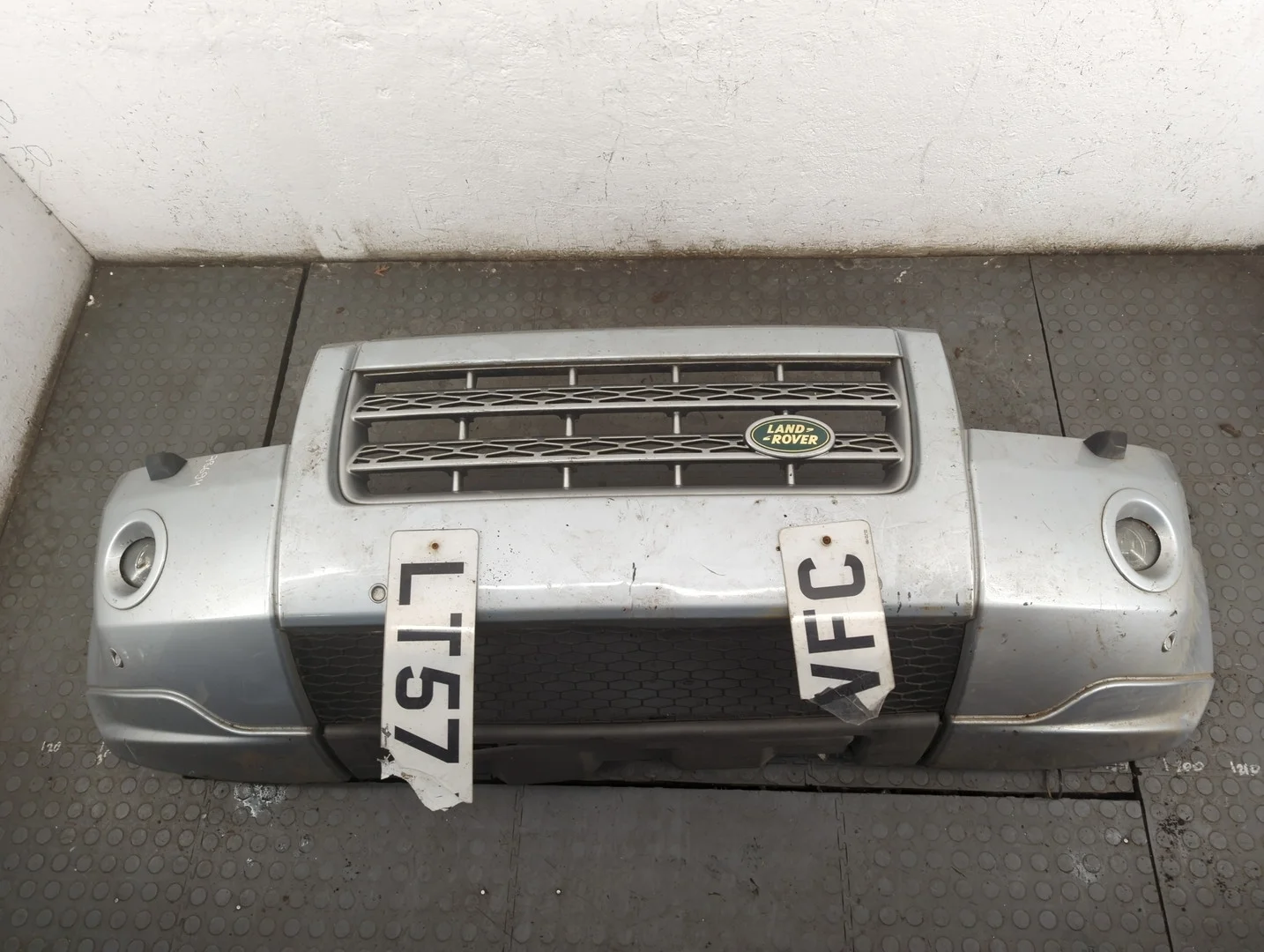 Бампер Land Rover Freelander 2 2006-2014 КПП автомат 4х4 (АКПП) 224DT Дизель 2.2 л Турбо