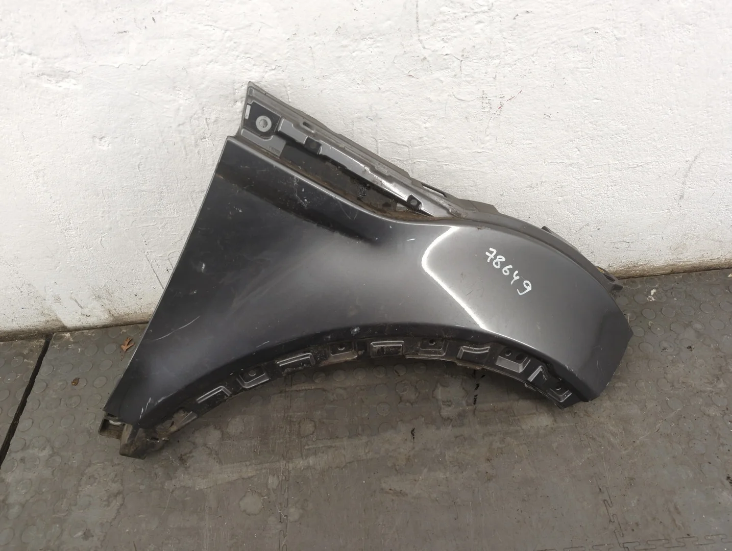 Крыло Land Rover Range Rover Evoque 2011-2018 КПП 6-ст.мех.(МКПП) 204DTD Дизель 2 л Турбо