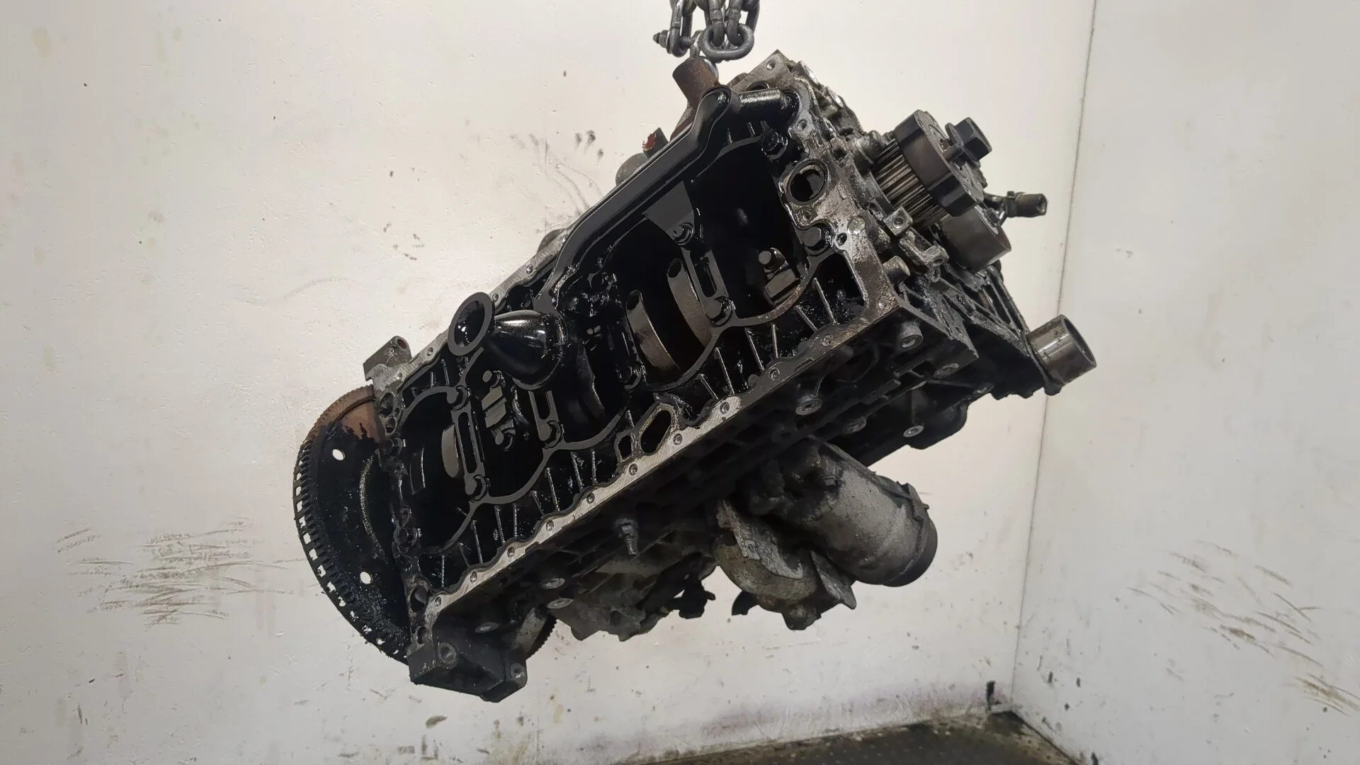 Блок цилиндров (Шорт блок) Volvo XC90 2002-2014 КПП автомат 4х4 (АКПП) D5244T4 Дизель 2.4 л Турбо