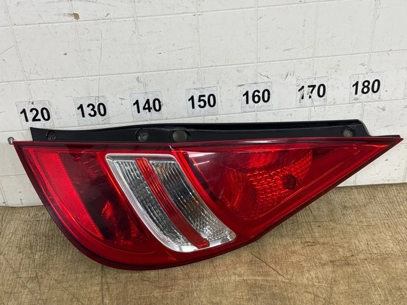 ФОНАРЬ В КРЫЛО HYUNDAI I-30 2007 2008 2009 2010 2011 2012 924022R000 JD, задний правый