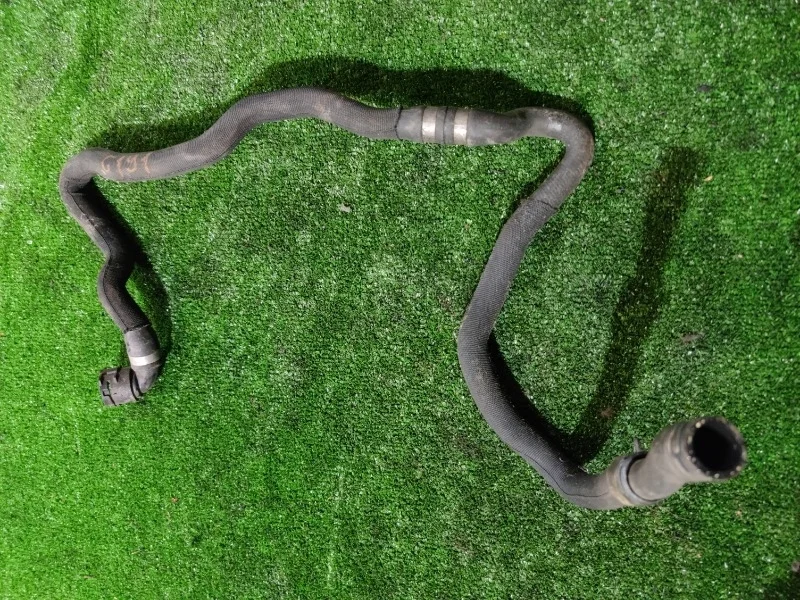 Шланг системы охлаждения BMW 535iX 2013 F10