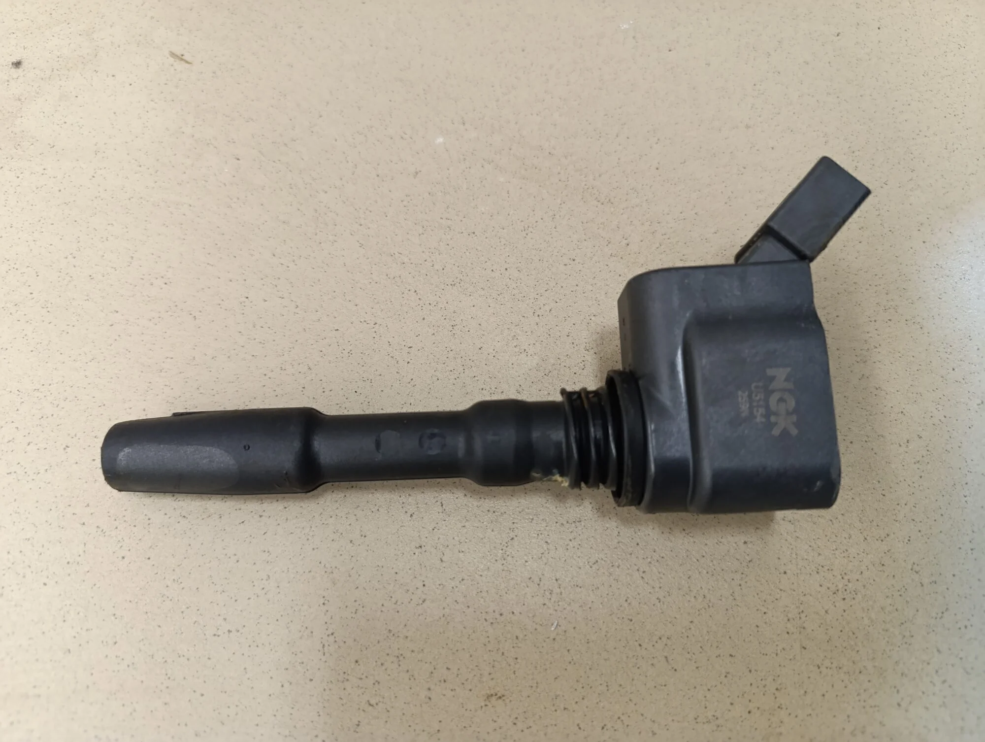 Катушка зажигания Octavia (A7) 2013>