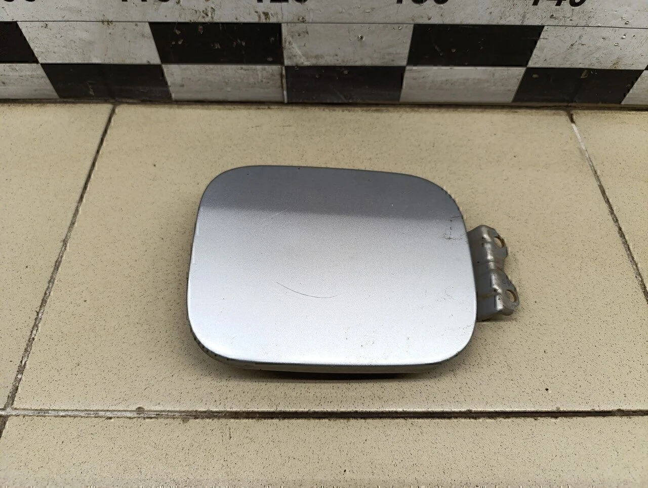 Лючок бензобака Lancer (CS/Classic) 2003-2006