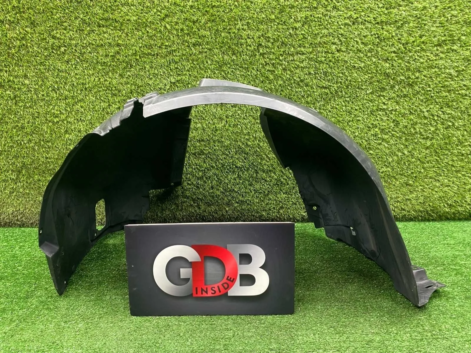 Подкрылок BMW 3 series 07.03.2008 51717154411 E92 N46B20B, передний левый