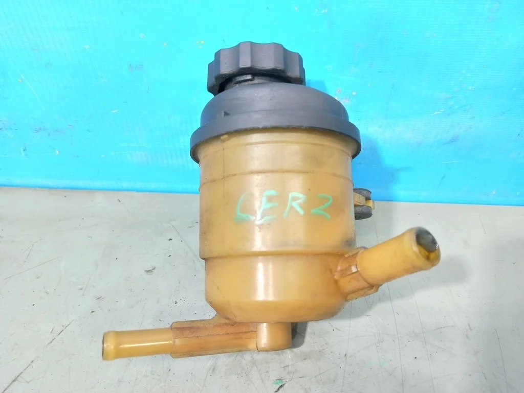 бачок гидроусилителя Kia Cerato 2 TD 2008-2013 02.05.2012