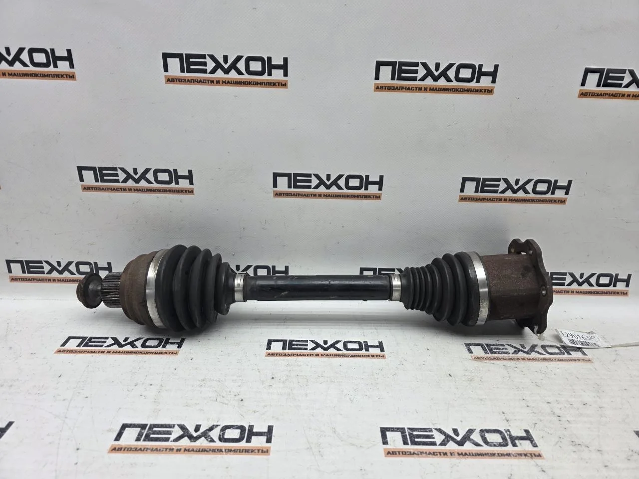 Привод AUDI A8 2016 4G0407271F D4 3.0 CTBD, передний