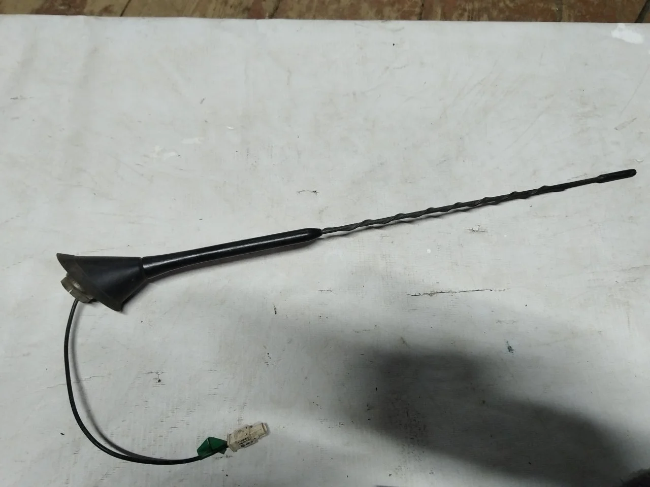 Антенна Volkswagen Polo 2015 6Q0035575A