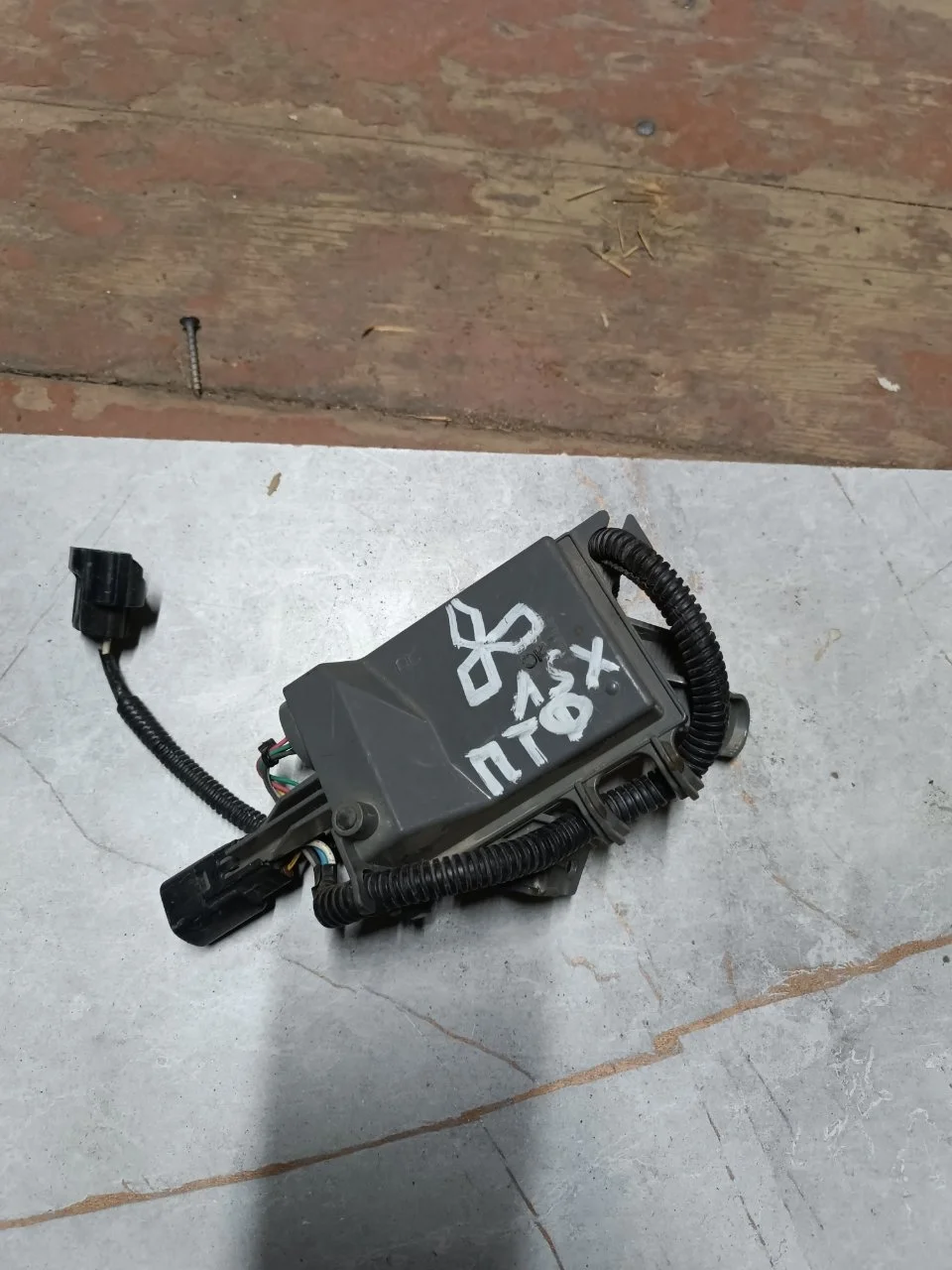 Блок управления светом Mitsubishi ASX 2016 8312A026, правый