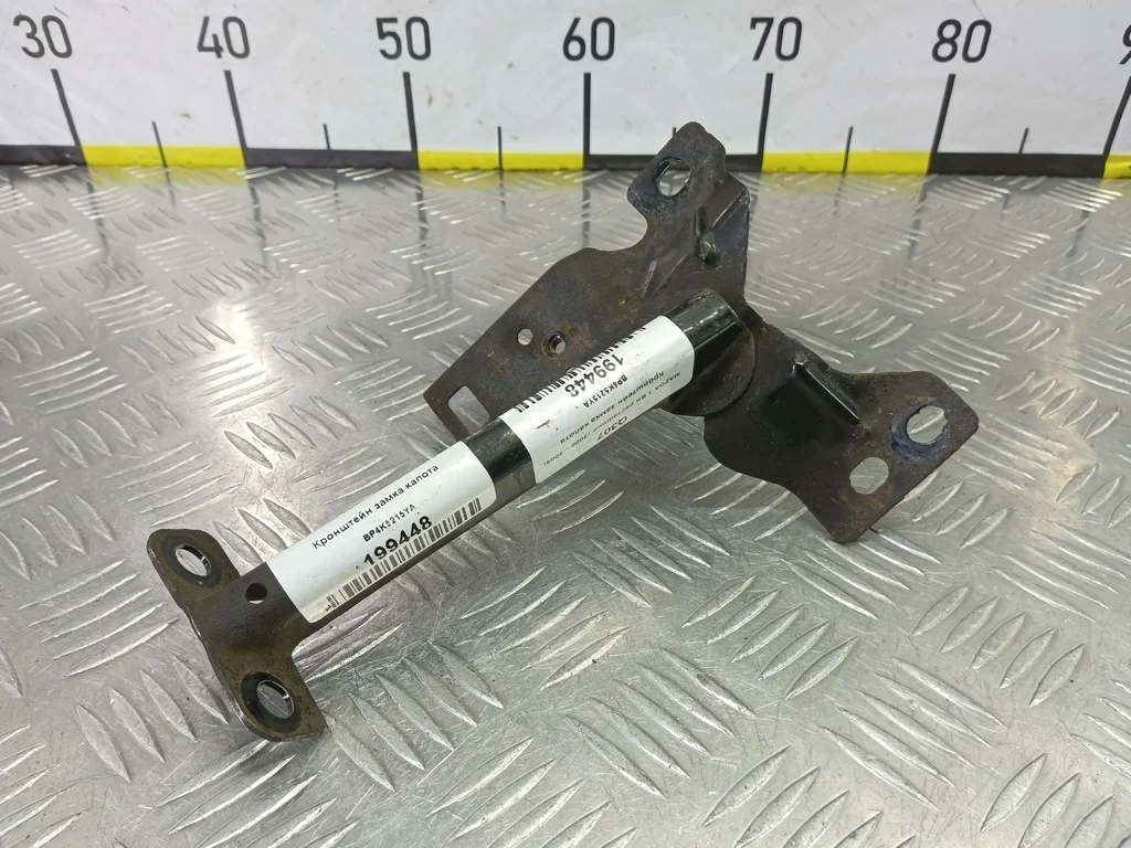 Кронштейн замка капота MAZDA 3 BK рестайлинг (200