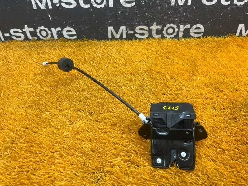 Замок багажника Mercedes-Benz E-Class 2007 A1717500085 W211 272.922