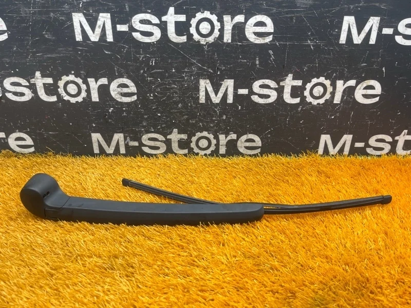 Поводок стеклоочистителя Audi Q3 2013 8U0955407 8U CCZC, задний