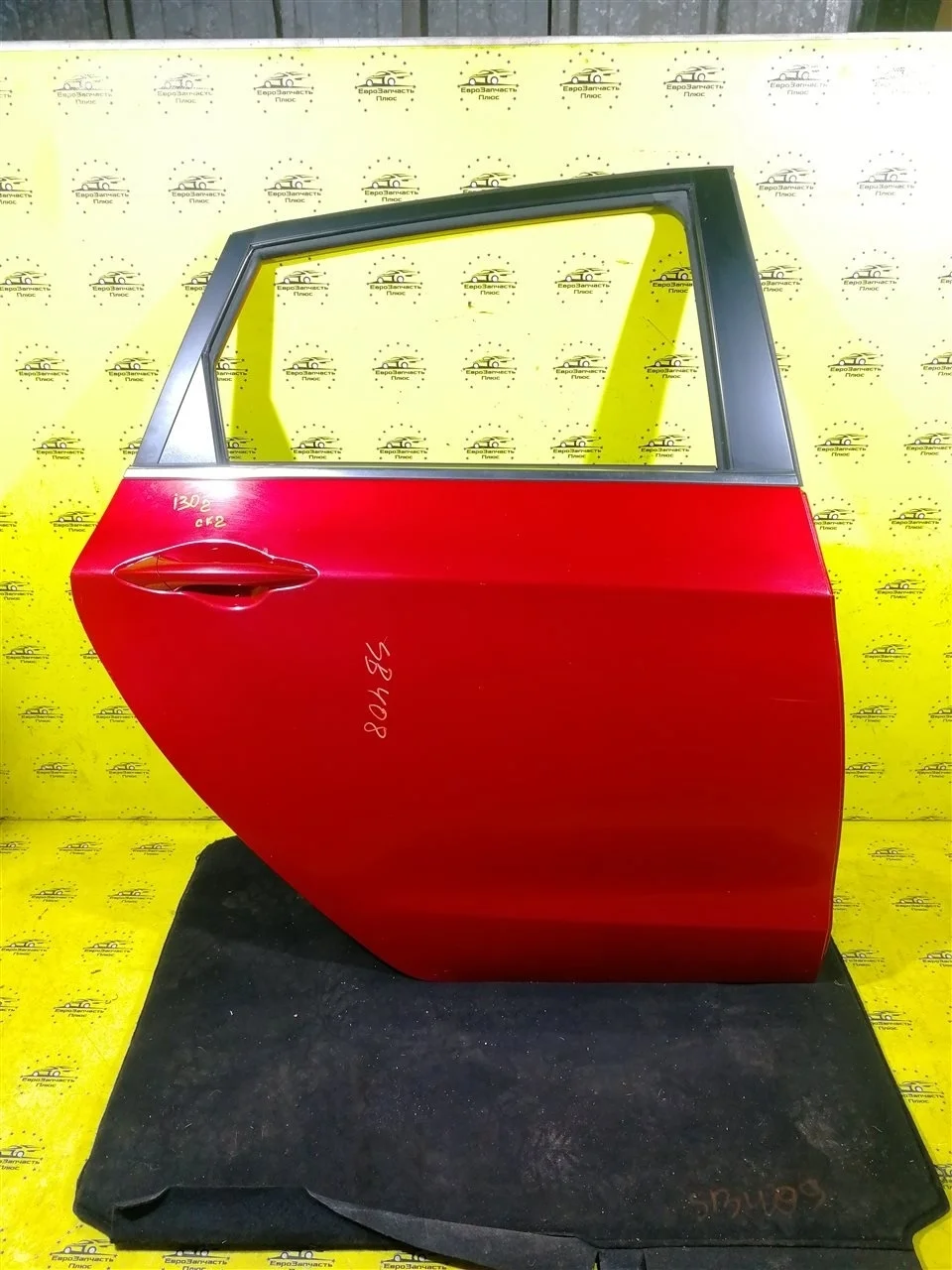 Дверь Hyundai i30 2 77004A6000 GD, задняя правая