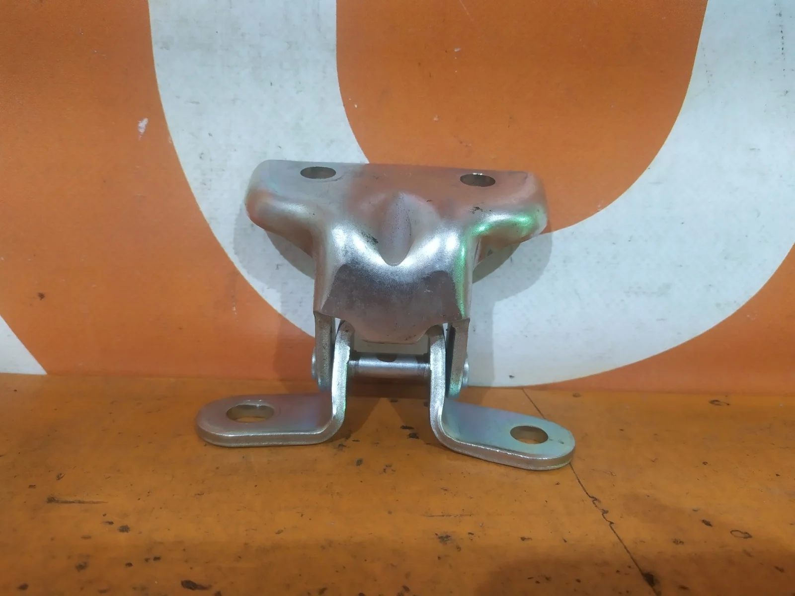 Петля двери верхняя Hyundai Creta 2016-2021