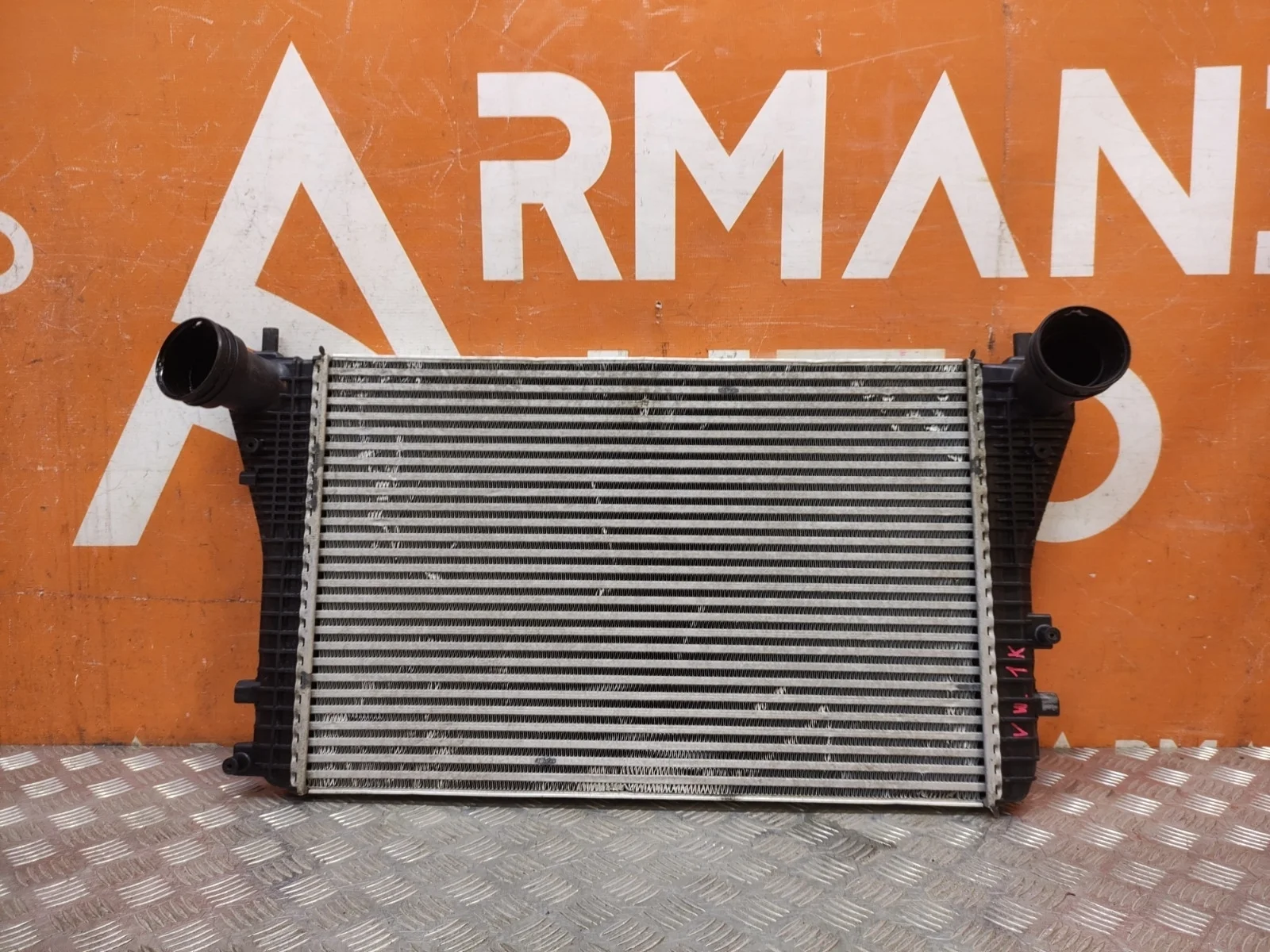 Интеркулер Volkswagen Tiguan 2007-2016