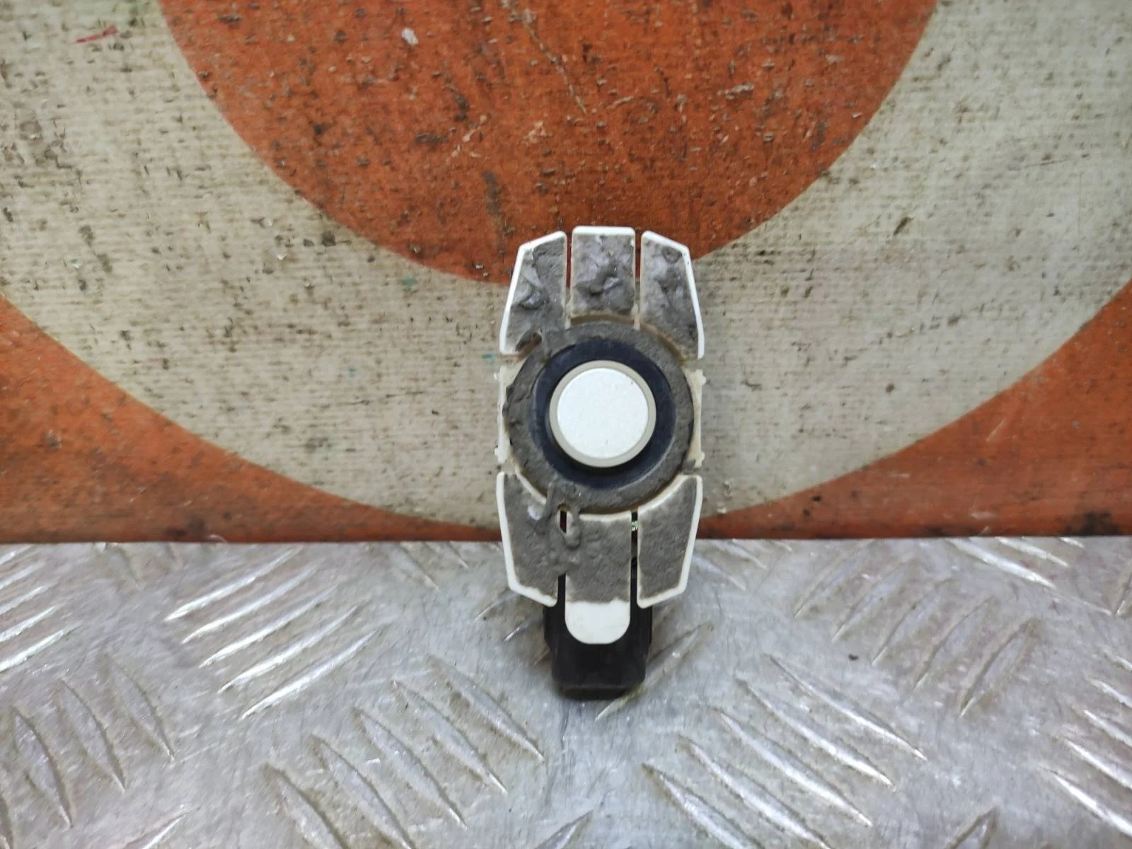 Датчик парктроника TOYOTA Land Cruiser Prado 2017-нв 150