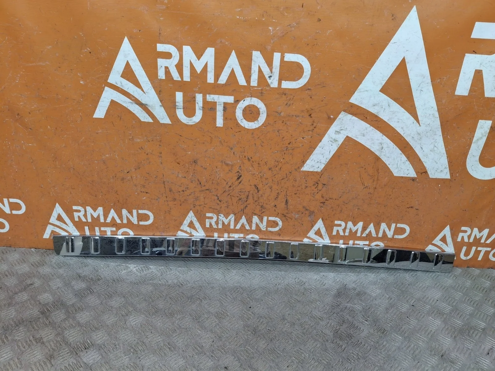 Накладка бампера верхняя Mercedes V-Class 2014-нв W447