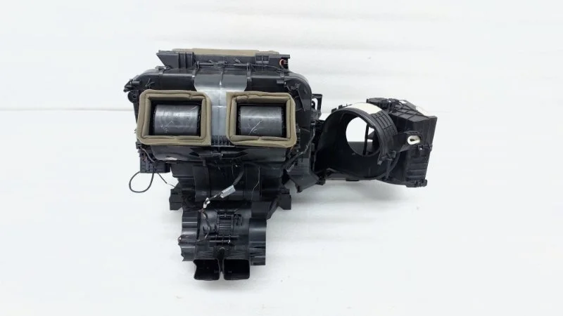 Корпус отопителя BMW X6 2012 E71