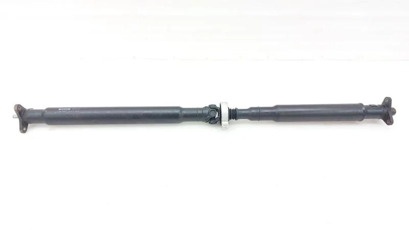 Карданный вал BMW 7-Series 2010 F02