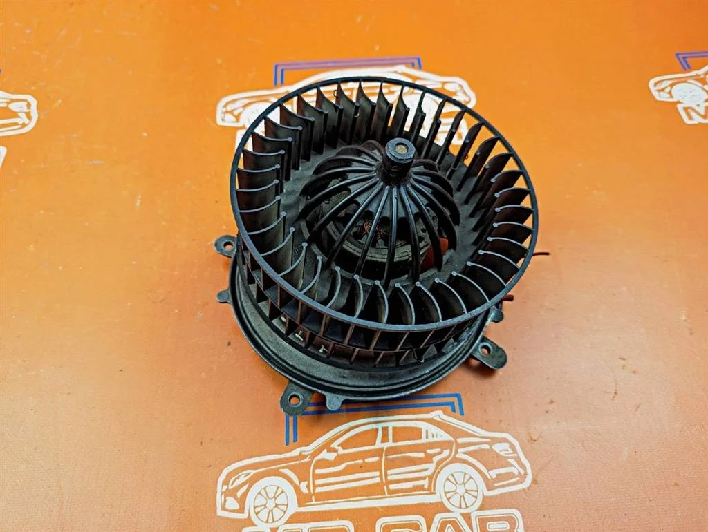 Моторчик отопителя Mercedes-Benz