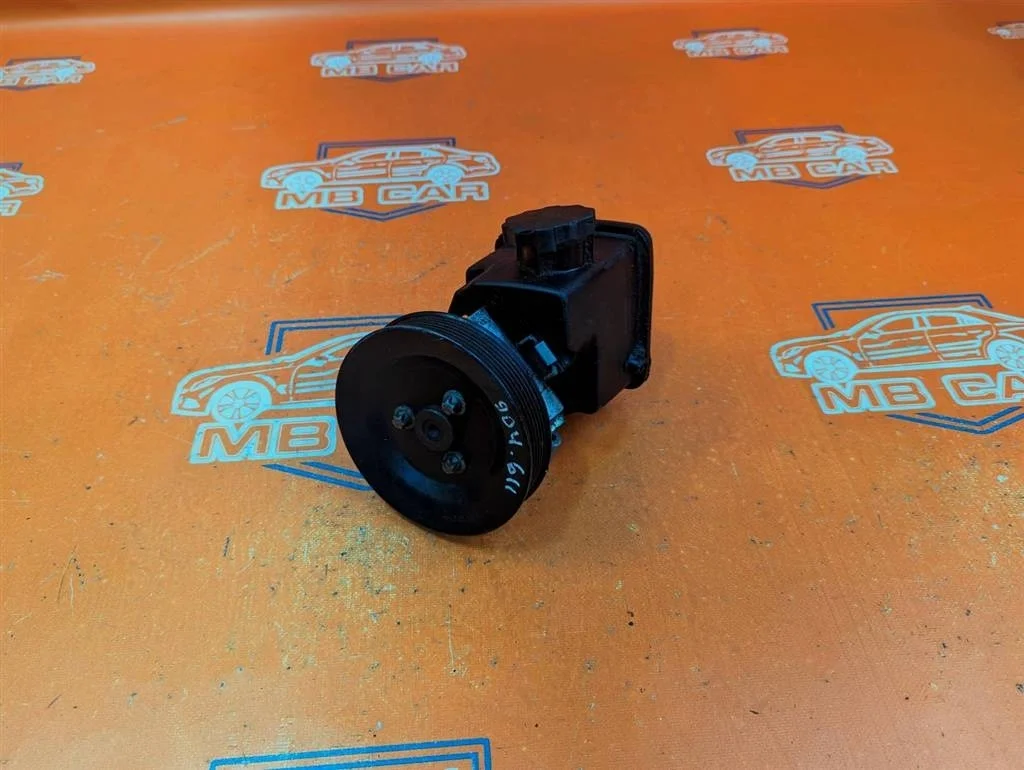 ГУР Mercedes-Benz