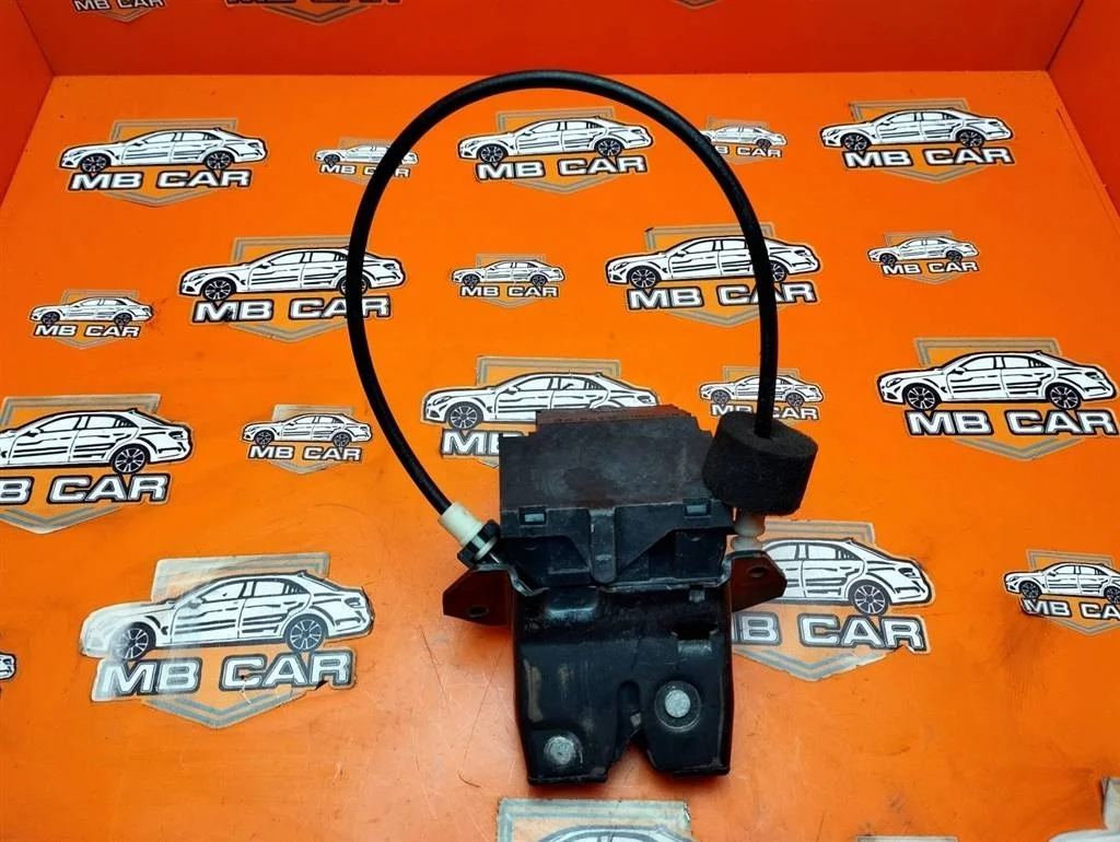 Замок багажника Mercedes-Benz