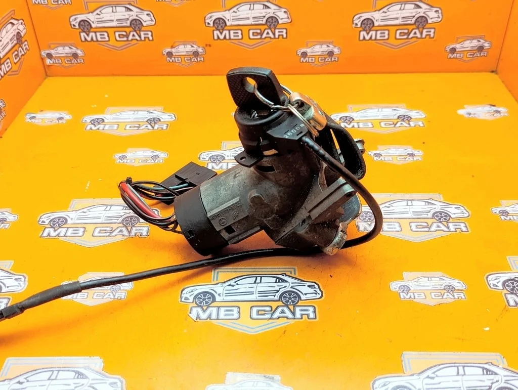 Замок зажигания Mercedes-Benz