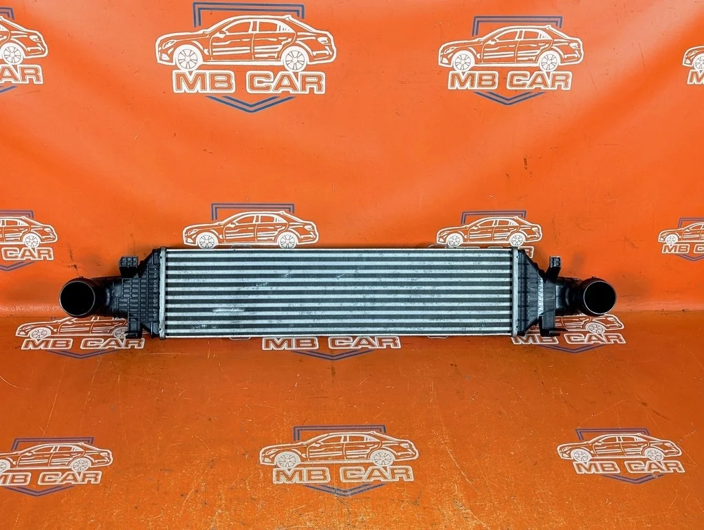 Интеркулер Mercedes-Benz