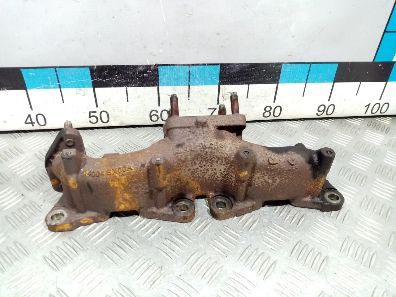 [Б/У] Коллектор выпускной [Код: 00588221 ]