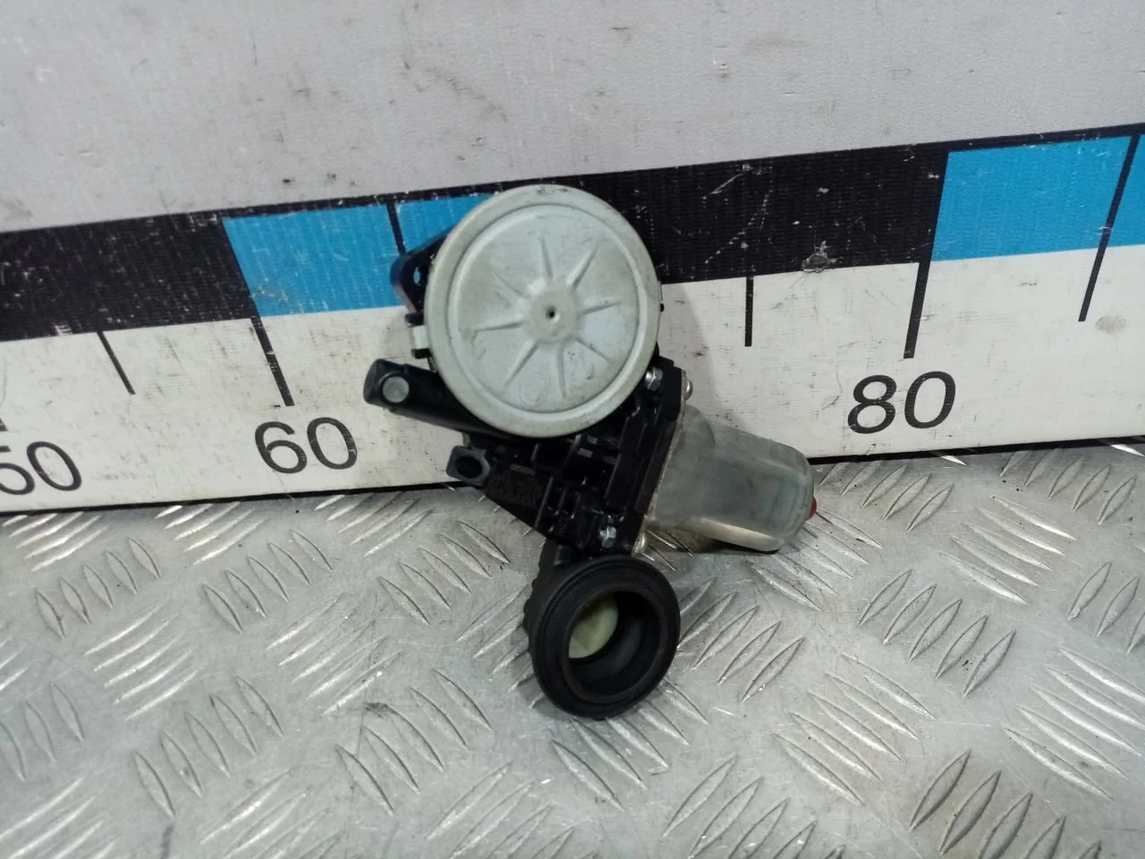 [Б/У] Моторчик стеклоподъемника Toyota [Код: 00593338 ]