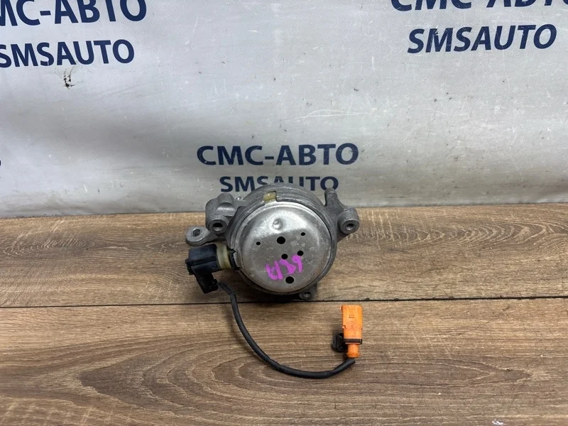 Опора ДВС Audi A8 2014 4H0399151AT D4 4.0 CTG, левая